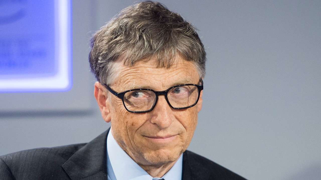 Bill Gates’ten dost ateşi: Microsoft yerine Samsung kullanıyor