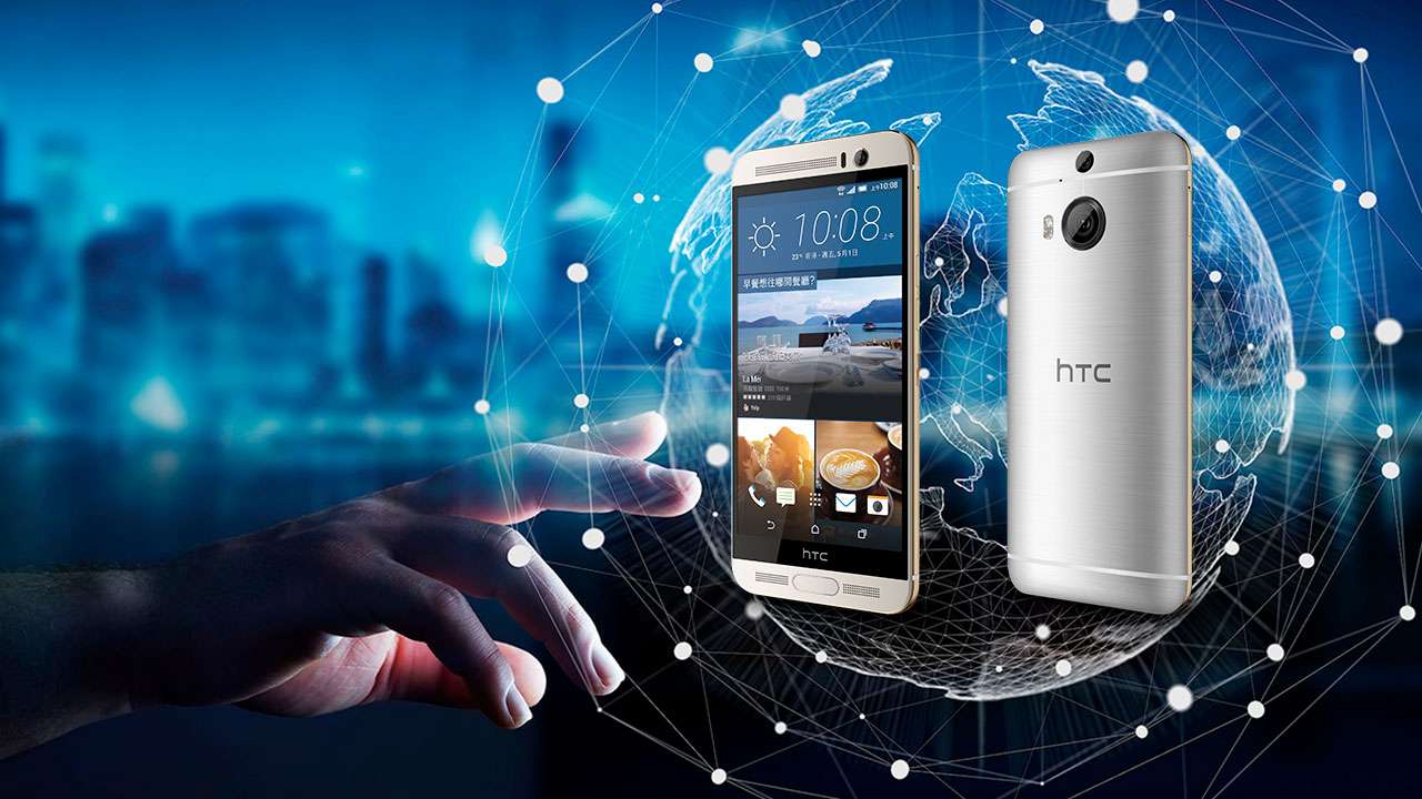 HTC’nin metaverse temalı telefonu gerçek dünyaya yenik düştü!
