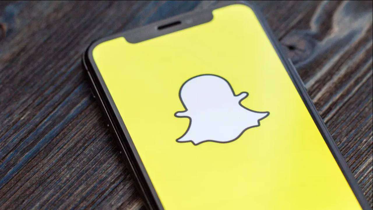 Snapchat’ten etkileşimi artıracak adım: Paylaşılan Hikayeler