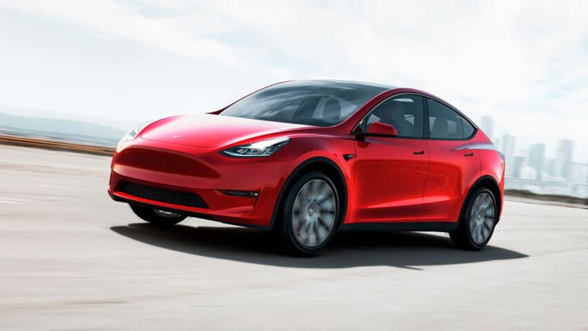 Tesla Model Y, Corolla’yı tahtından edecek!