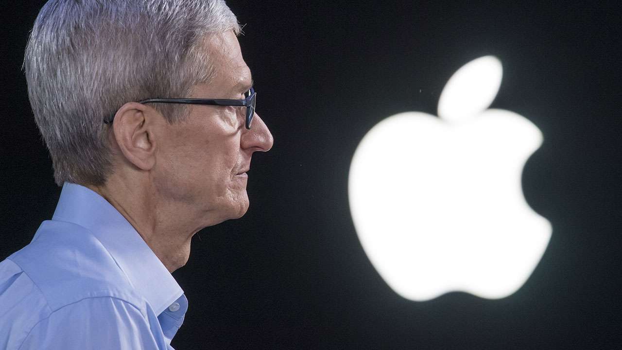Apple CEO’sundan duygulandıran Steve Jobs paylaşımı