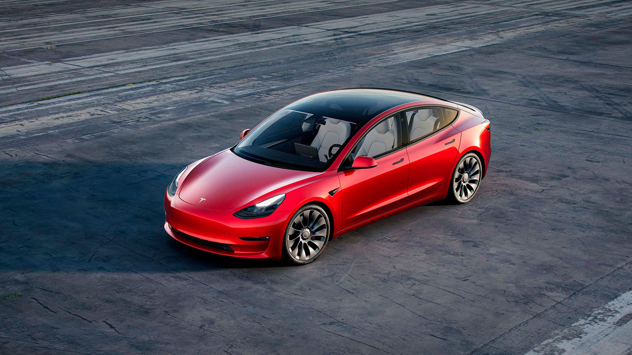 Tesla binlerce aracını geri çağırıyor!