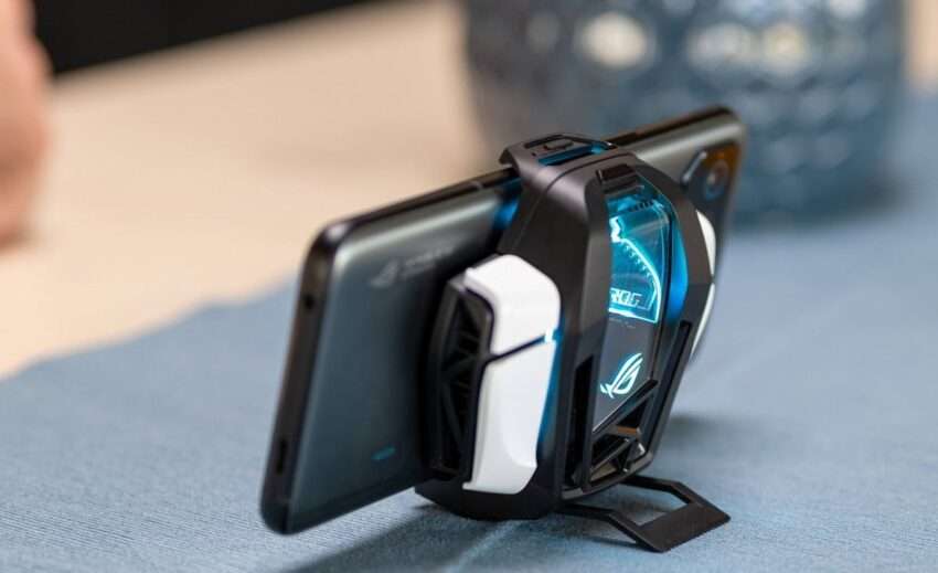 Asus ROG Phone 7D Geekbench’te Görüldü