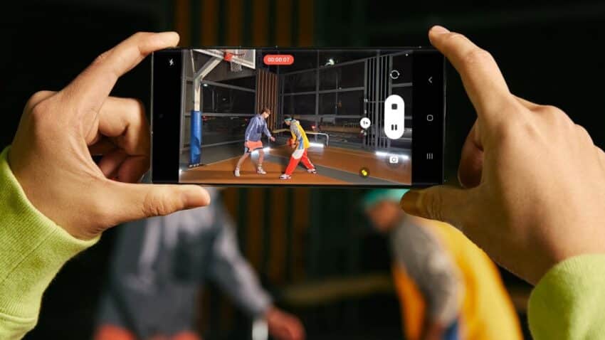 Samsung’un yapay zeka destekli fotoğraf düzenleyicisi ücretsiz olarak geri dönüyor!
