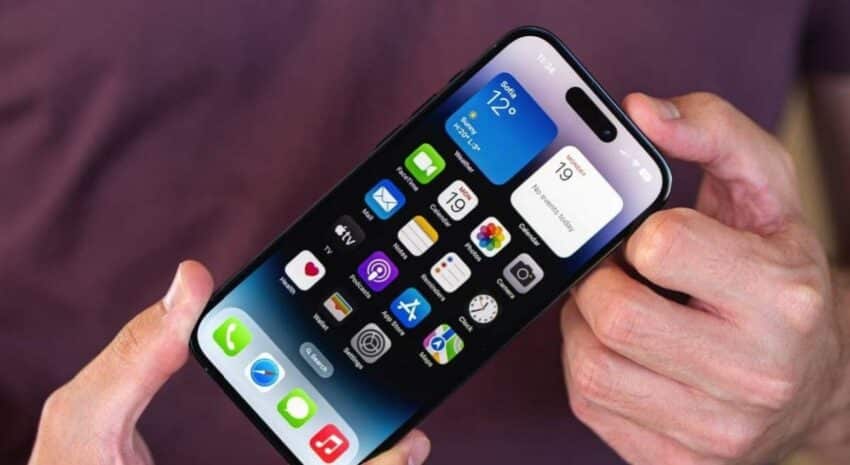iPhone 15 Modellerinde Samsung Üretimi OLED Ekranlar Kullanılabilir