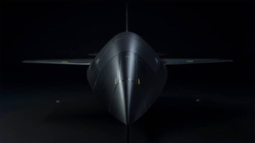 Bilim kurgu filmlerinden çıkmış gibi: Otonom savaş uçağı Anduril Fury neler sunuyor?