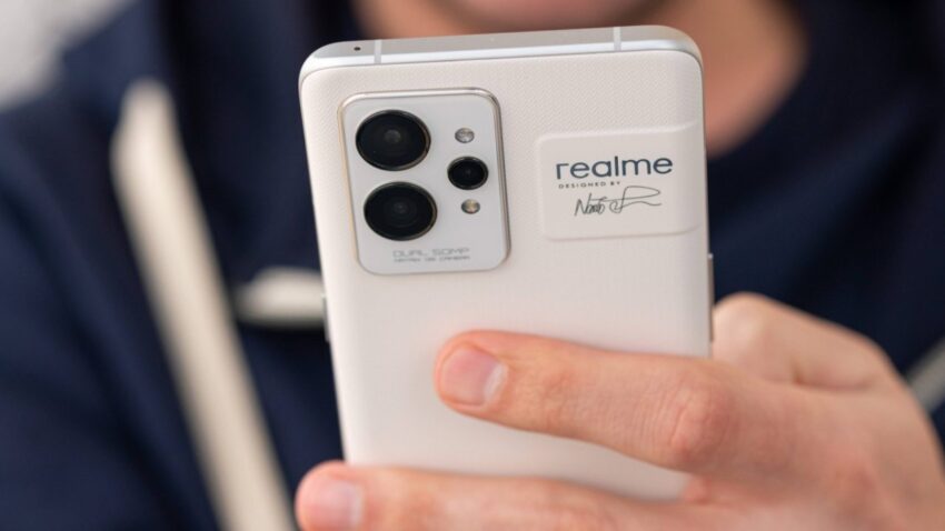 Realme’den popüler modeline Android 14 sürprizi! İşte detaylar