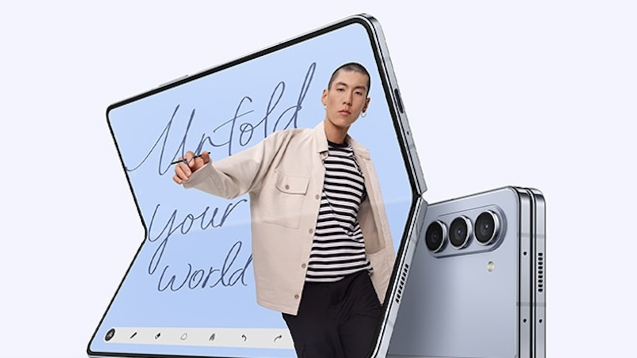 Samsung, Bütçe Dostu Katlanabilir Telefon İddialarını Yalanladı