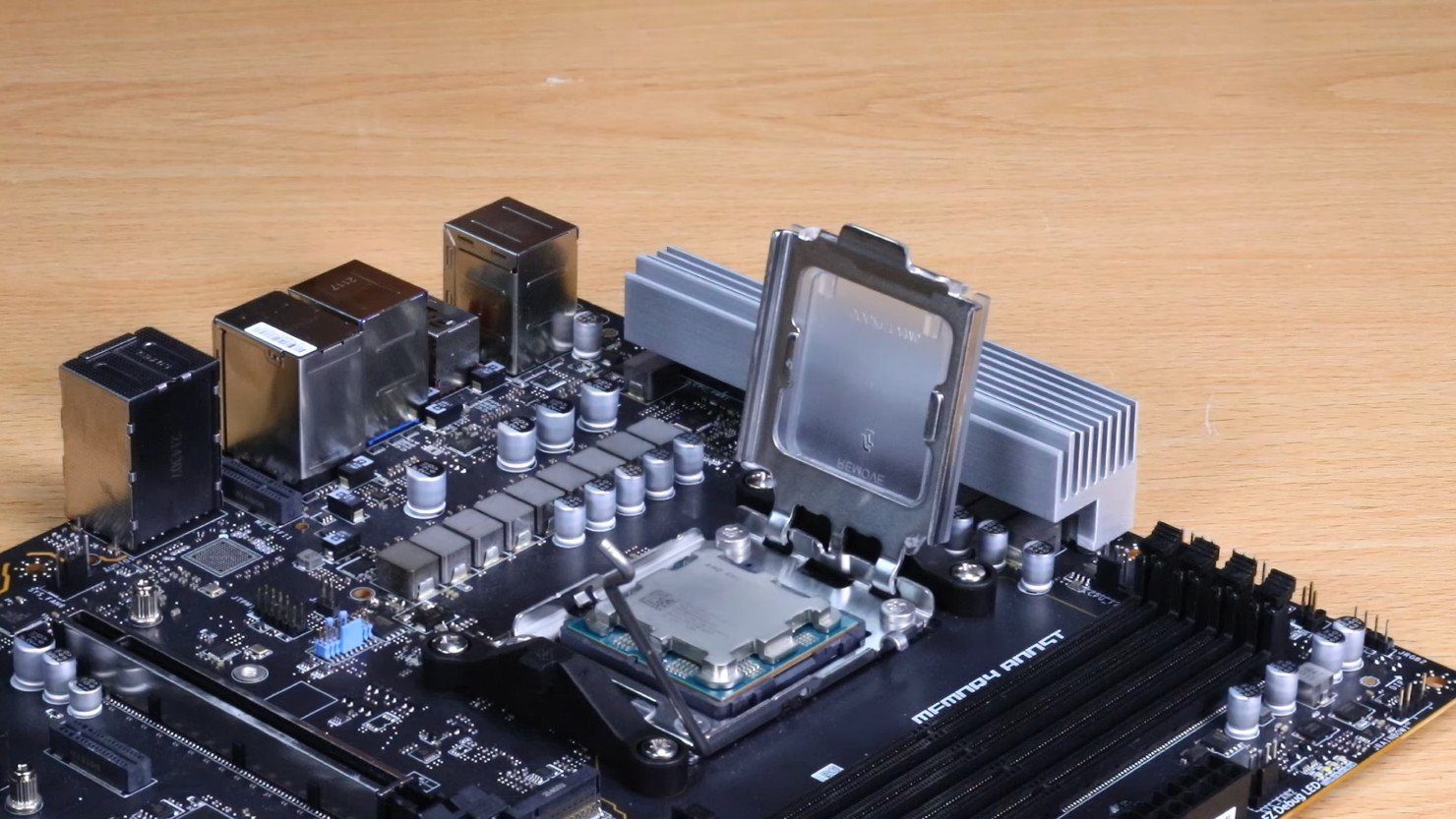 Yeni AMD Ryzen 8000G APU’lar Çok Yakın