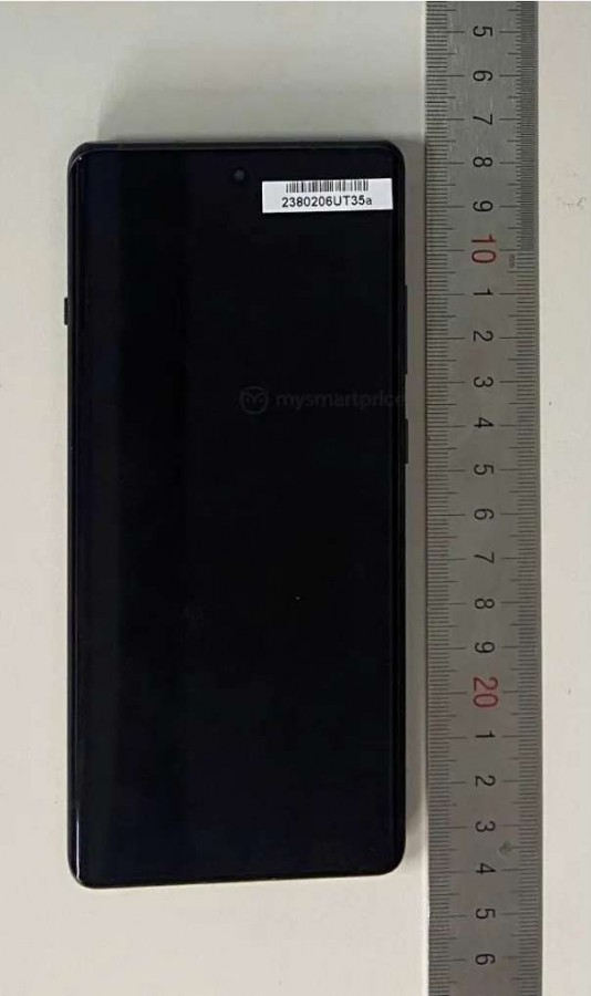 OnePlus 12R FCC sertifikası aldı - OnePlus 12R çıkış tarihi ve bilinen özellikleri 