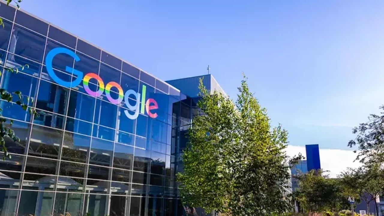 Google, Yüzlerce Çalışanını İşten Çıkartıyor
