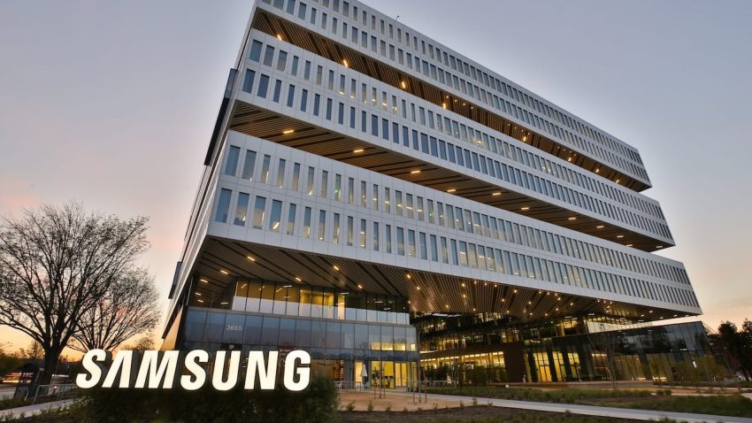 Küresel Akıllı Telefon Sevkiyatlarında Samsung Bir Kez Daha Liderliği Ele Geçirdi