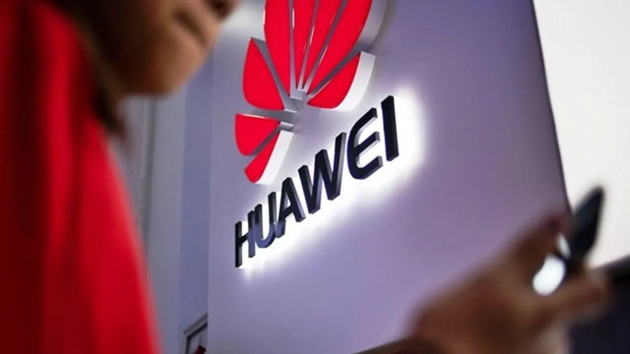 Huawei hakkında şok gelişme! Soruşturma başlatıldı 2 Huawei PCnizin yerini alacak katlanabilir bir tablet gelistiriyor