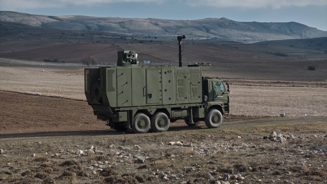 ASELSAN lazer ile İHA avladı! GÖKBERK, hedefleri imha etti