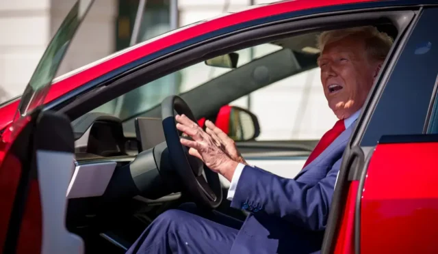 trump-tesla8217ya-yonelik-siddet-olaylarini-elestirdi-67262