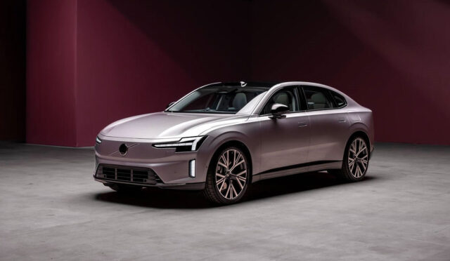 yeni-tamamen-elektrikli-volvo-es90-tanitildi-78620