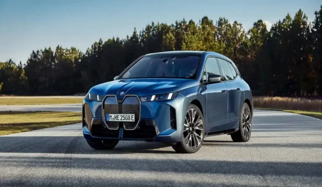 yeni-bmw-i5-ve-ix-serisi-yuksek-menzili-ile-dikkat-cekti-56199