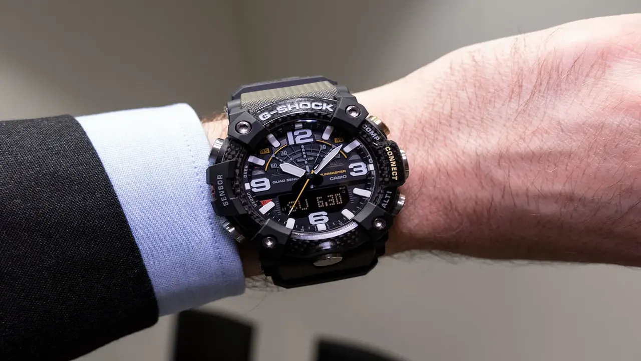 Casio, karbon fiber saat modelini tanıttı! 2 Casio, yeni karbon fiber saat modelini duyurdu.